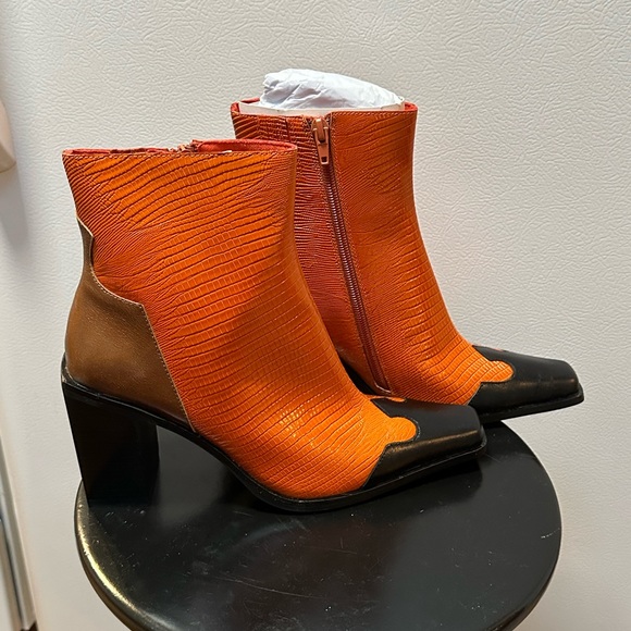 Jeffrey Campbell Sz 7.5 Western Heeled Boot - Picture 6 of 6